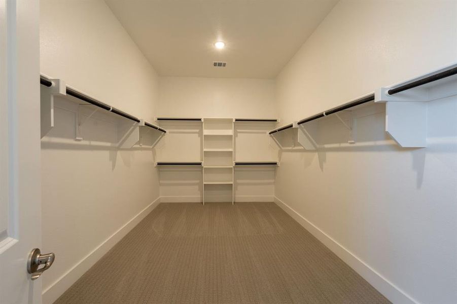 Spacious, unfurnished interior of a new home in , McKinney (Image 25).