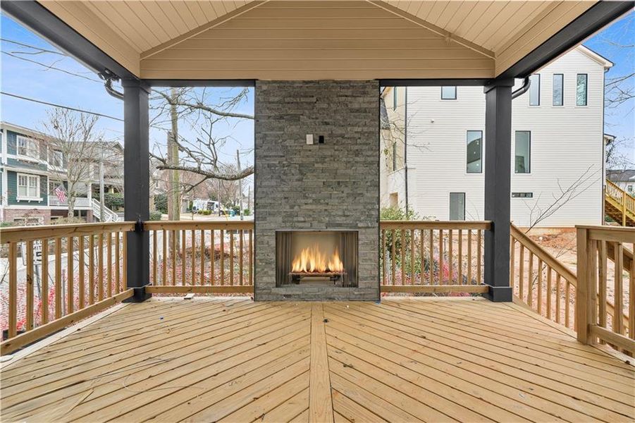 Exterior details and patio area of a home in , Atlanta (Image 3).