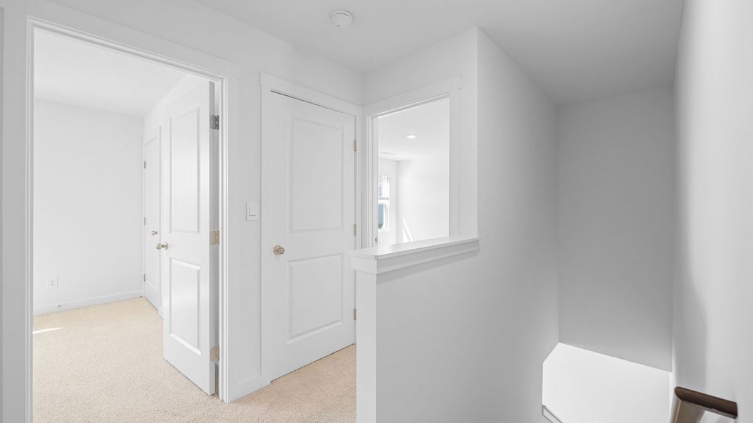 Spacious, unfurnished interior of a new home in Evergreen Landing, Rossville (Image 20).