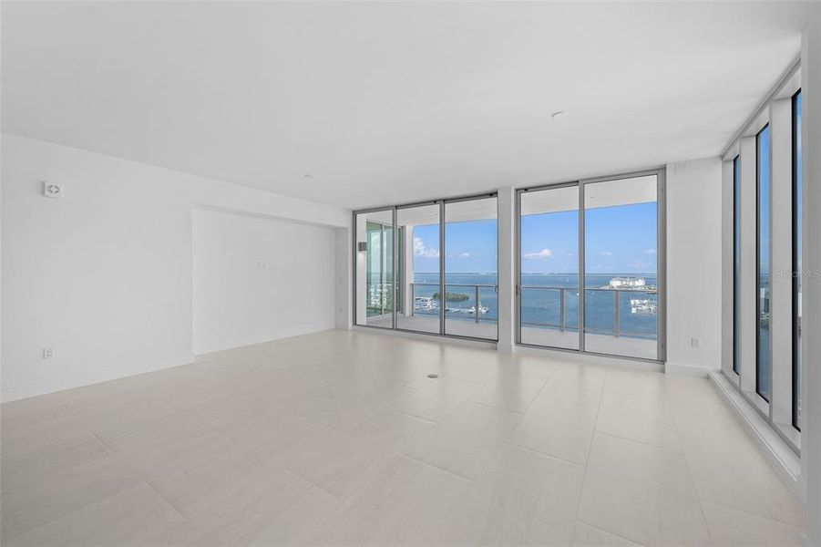 Spacious, unfurnished interior of a new home in , Tampa (Image 27). Spacious, unfurnished interior of a new home in , Tampa (Image 27).