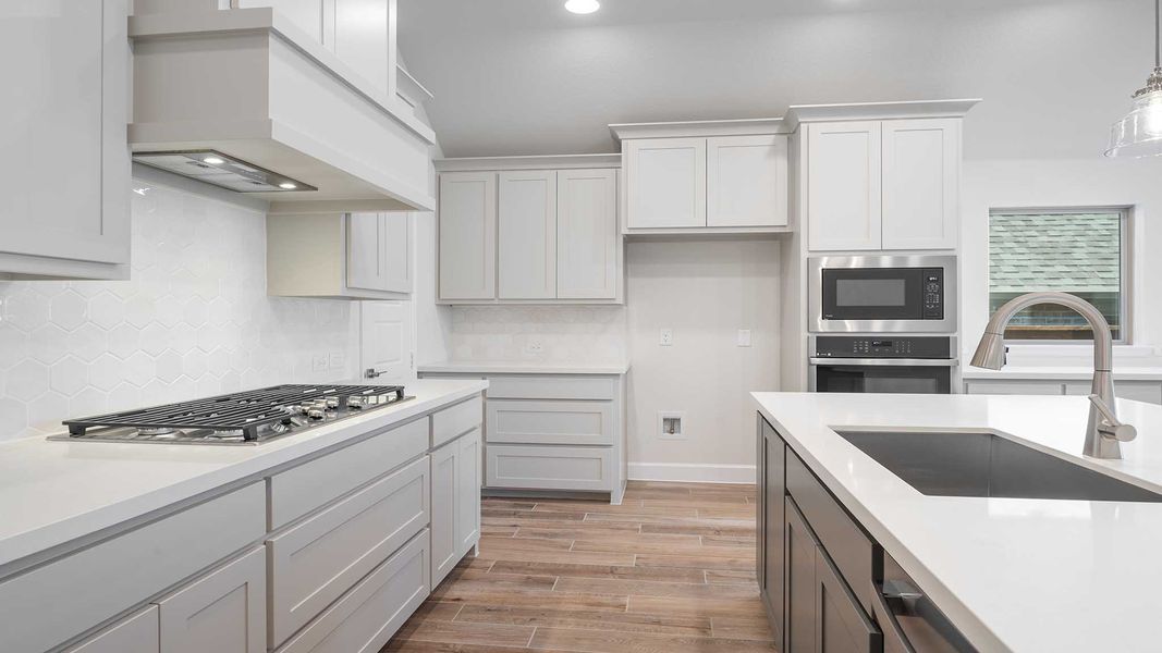 Furnished interior view inside a new home in Hillstead 50', Lavon (Image 10).