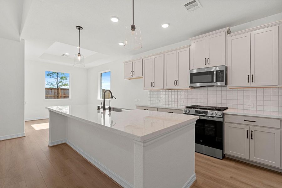 This kitchen is not only a functional space but also has ample storage. Whether you're a seasoned chef or just love to gather and enjoy good food, this kitchen is a dream come true.