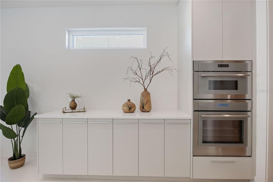 Close-up of interior finishes inside a home in , Sarasota (Image 23).