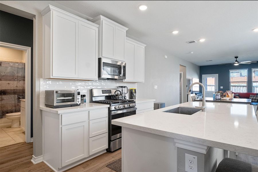 Furnished interior view inside a new home in Sunfield, Buda (Image 32).