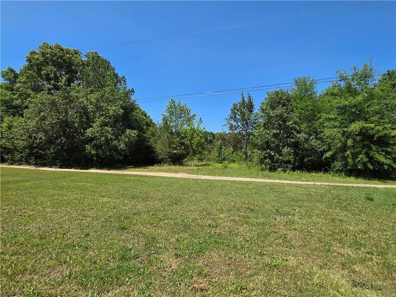 Natural landscape and outdoor views near  in Taylorsville (Image 33).