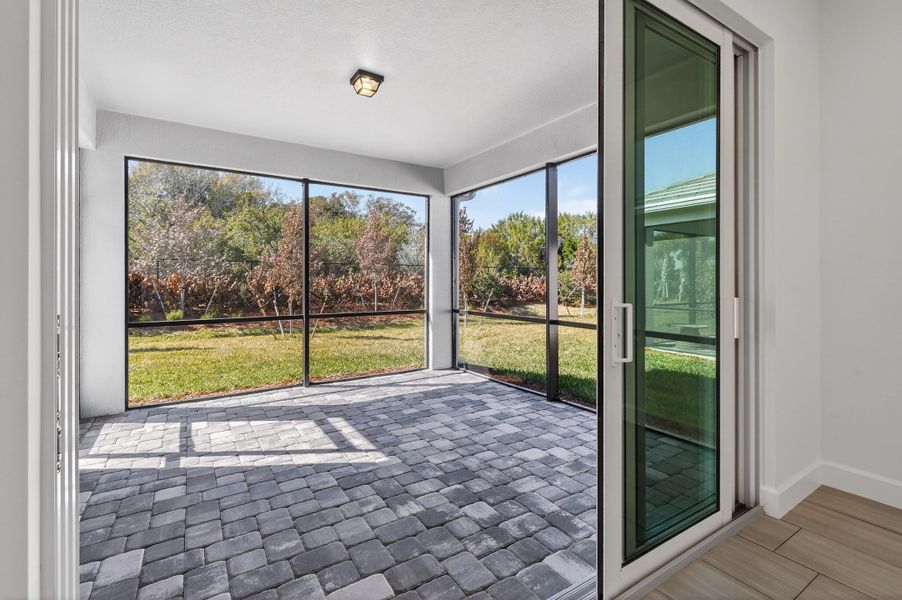 Lot4002-3829RussellCt(32)