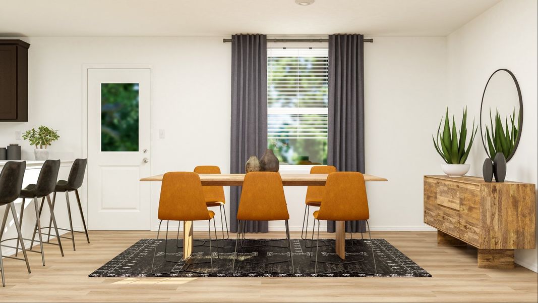 Red Oak Dining area