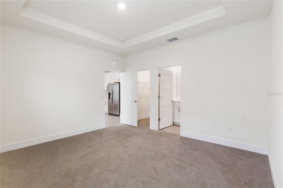 Spacious, unfurnished interior of a new home in , Newberry (Image 28).