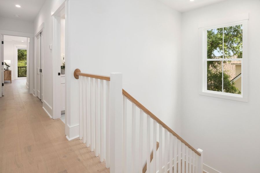 Spacious, unfurnished interior of a new home in , Edisto Island (Image 25).