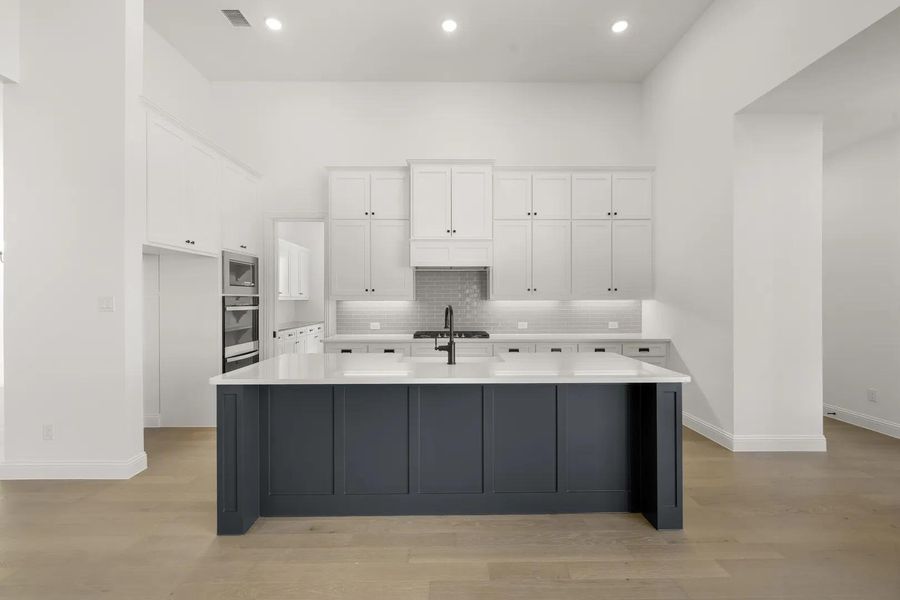 Montclaire C Kitchen