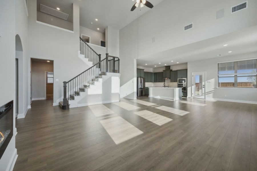 Representative unfurnished interior of a home built from the Avalon by Chesmar Homes in Silo Mills, Joshua (Image 9).