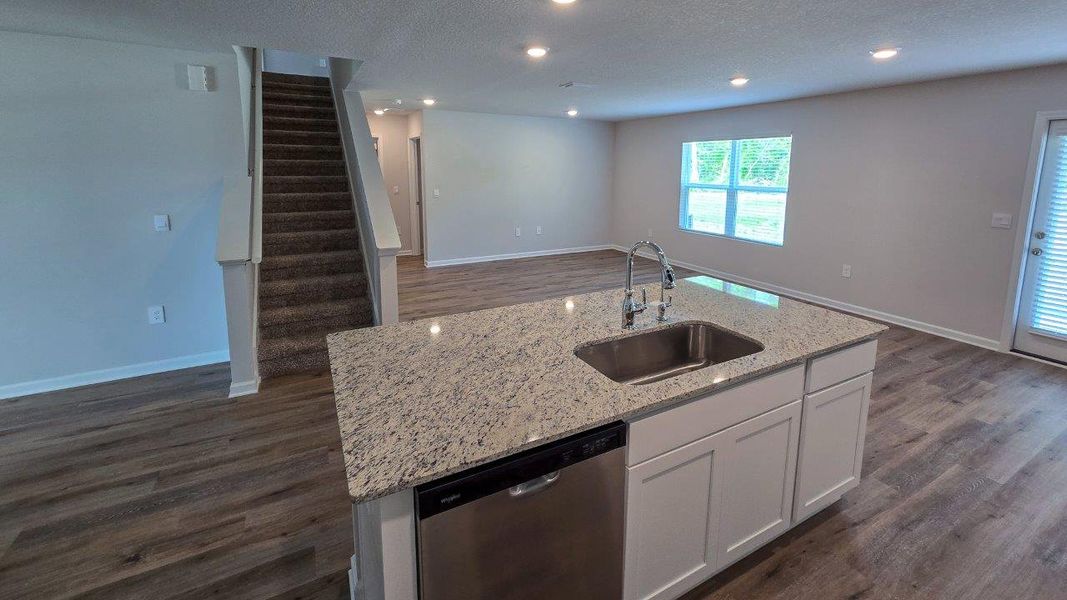 Furnished interior view inside a new home in Lake Mary Forest, Tallahassee (Image 5).