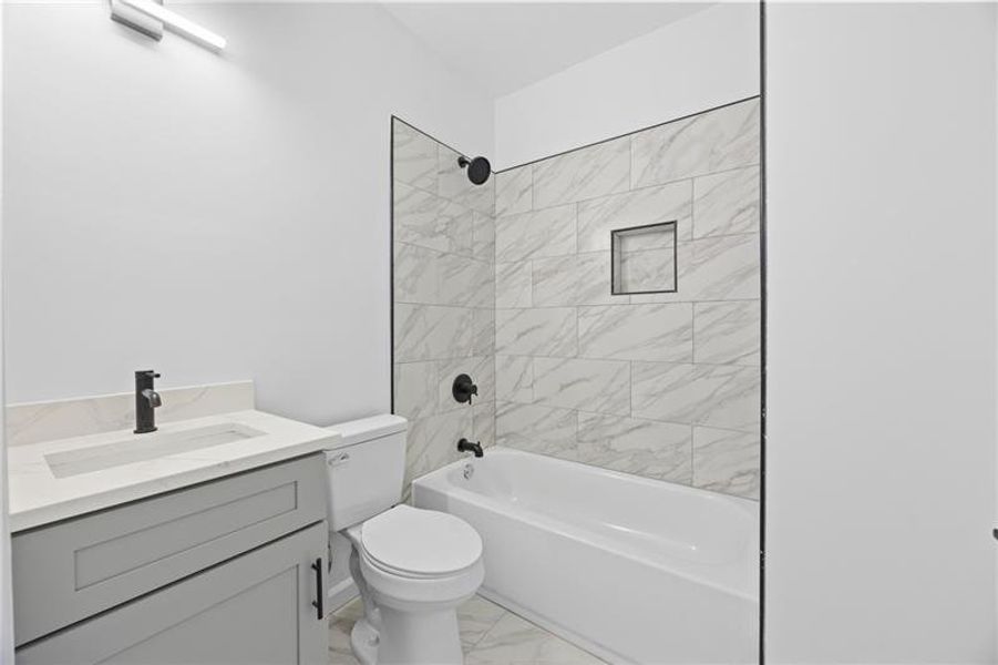 Image 18 of a home in .