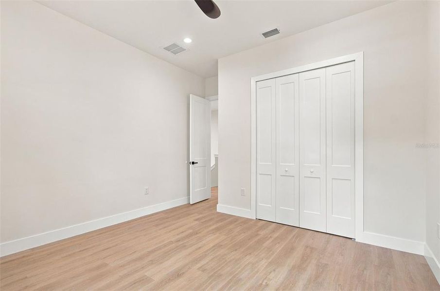 Spacious, unfurnished interior of a new home in , St. Petersburg (Image 28). Spacious, unfurnished interior of a new home in , St. Petersburg (Image 28).