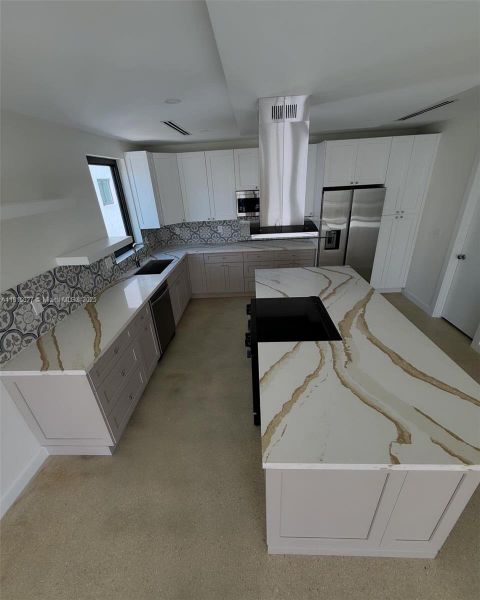 Spacious, unfurnished interior of a new home in , Key Largo (Image 34). Spacious, unfurnished interior of a new home in , Key Largo (Image 34).