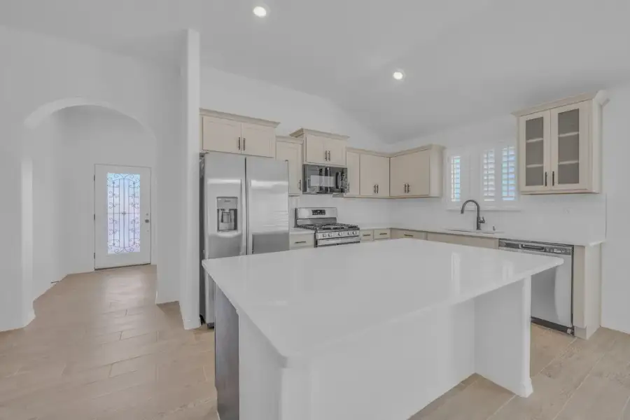 Furnished interior view inside a new home in Crossland, Clint (Image 11).