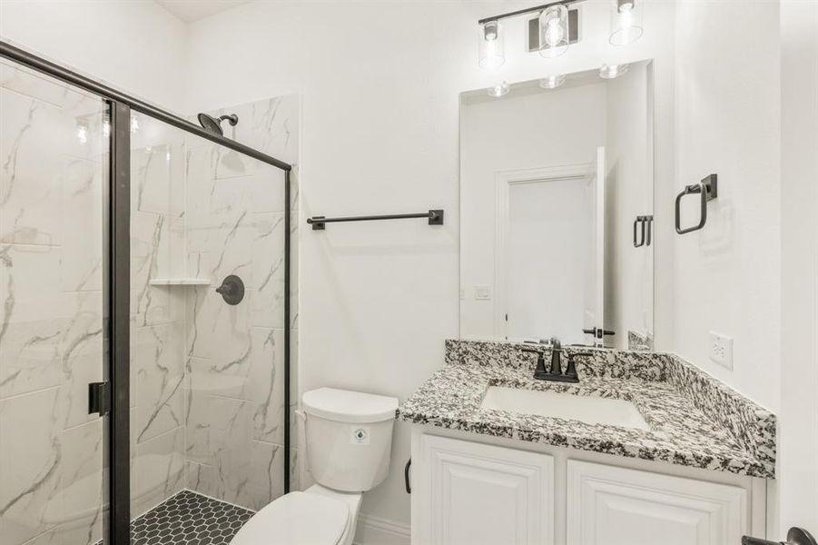 Furnished interior view inside a new home in Terracina, Rockwall (Image 13). Furnished interior view inside a new home in Terracina, Rockwall (Image 13).