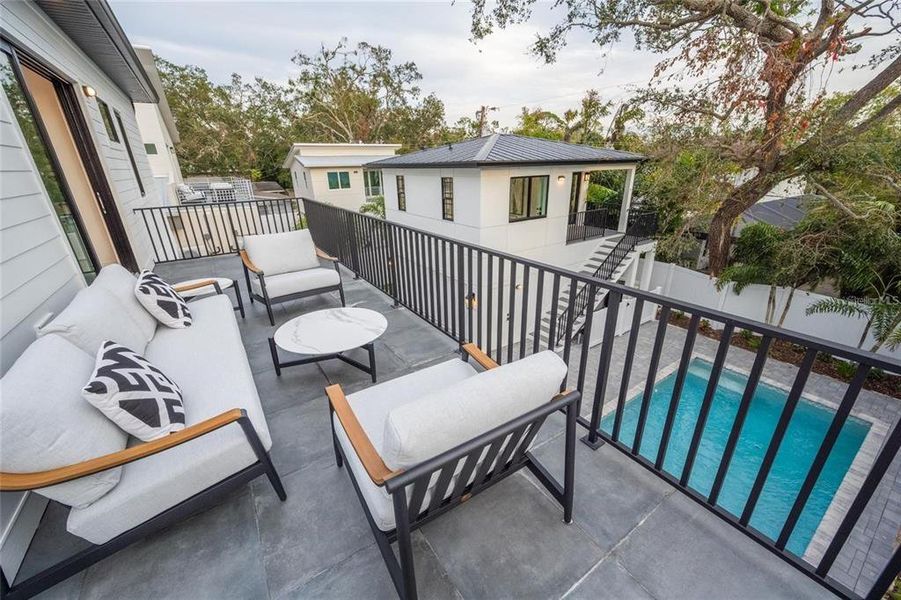 Exterior details and patio area of a home in , Sarasota (Image 31).