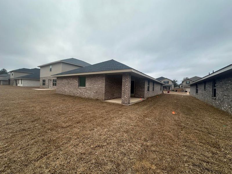 Exterior details and patio area of a home in Ridgeway Landing, Crestview (Image 3).