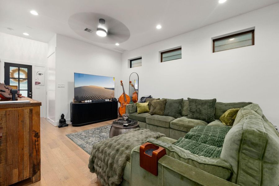 Furnished interior view inside a new home in Timbergrove Trails, Houston (Image 18).