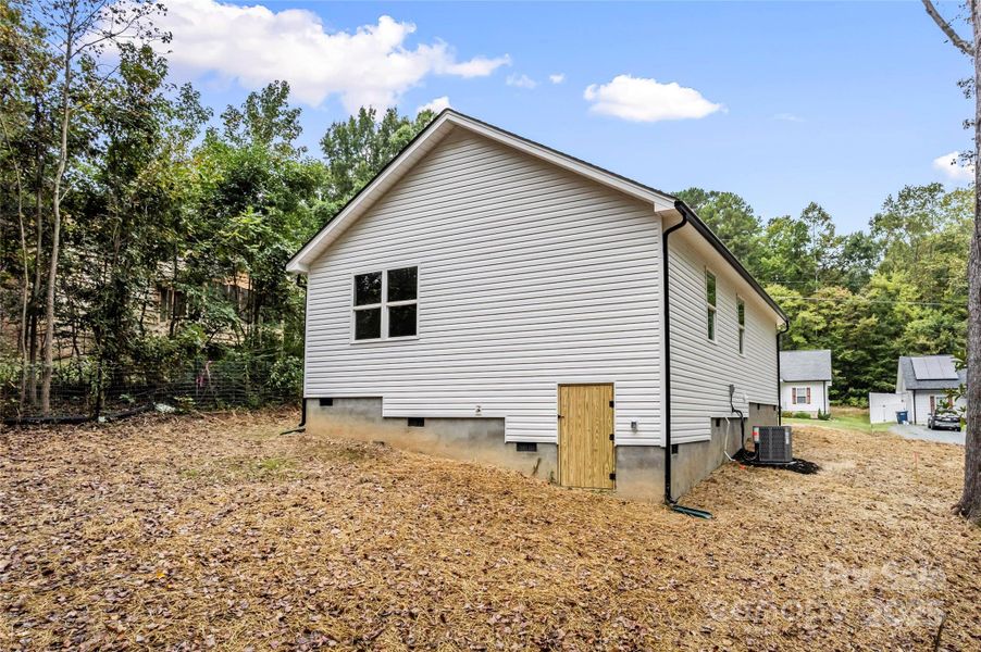 Image 28 of a home in . Image 28 of a home in .