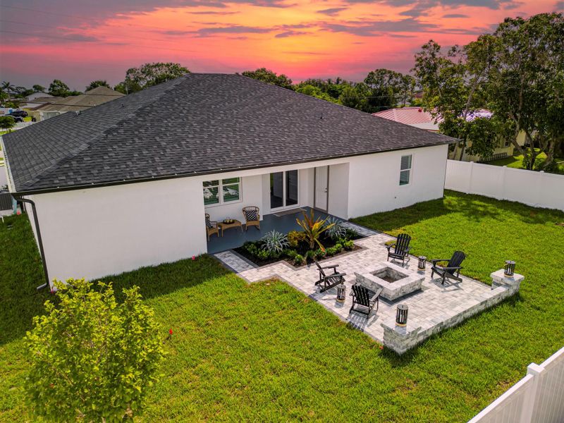 Furnished interior view inside a new home in , Port St. Lucie (Image 23).