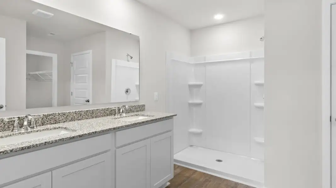 Furnished interior view inside a new home in Vineyard Trail, Jacksonville (Image 8).