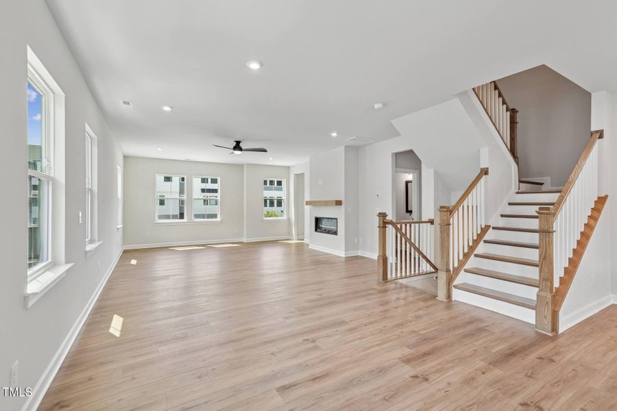 Elm Park 28_Shelby_Dining Living Room 1_