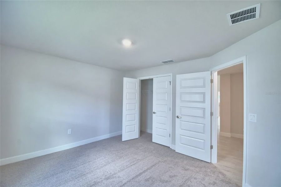 Spacious, unfurnished interior of a new home in Lake Juliana Estates, Auburndale (Image 41).