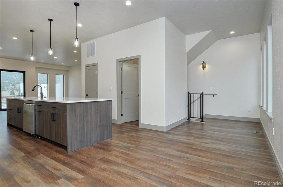 Image 28 of a home in .