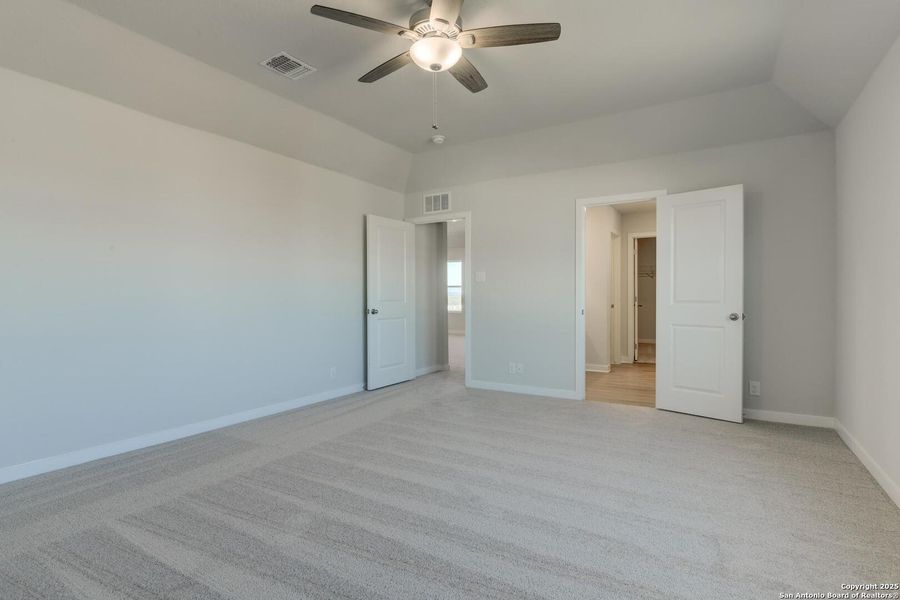 Spacious, unfurnished interior of a new home in The Preserve at the Wilder, Adkins (Image 20).