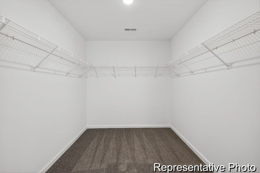 Spacious, unfurnished interior of a new home in Morgan Hills, Albemarle (Image 17).