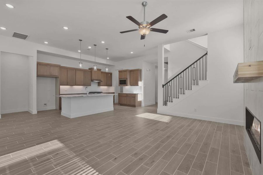 Representative unfurnished interior of a home built from the Sorenstam by Chesmar Homes in Riceland Alley Loads, Mont Belvieu (Image 22).