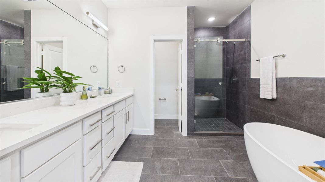 Furnished interior view inside a new home in White Oak Station, Houston (Image 8). Furnished interior view inside a new home in White Oak Station, Houston (Image 8).