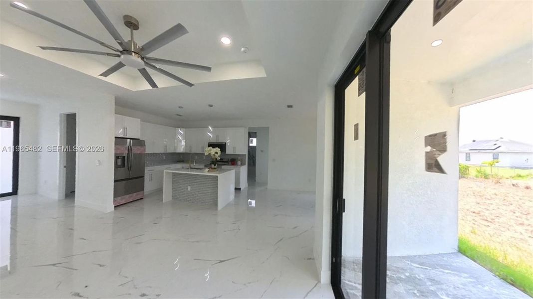 Exterior details and patio area of a home in , Lehigh Acres (Image 4).