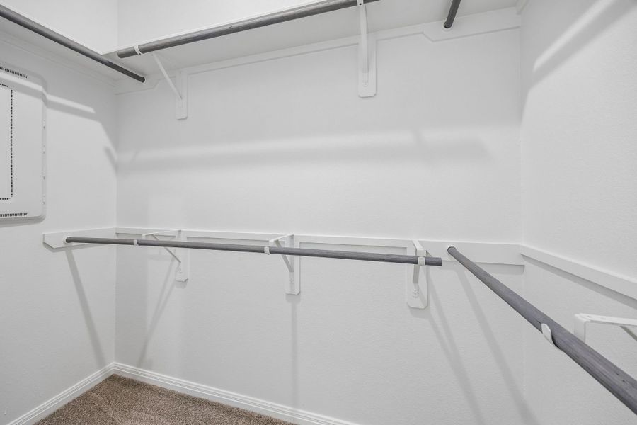 Spacious, unfurnished interior of a new home in Riviera Pines, Huffman (Image 24).