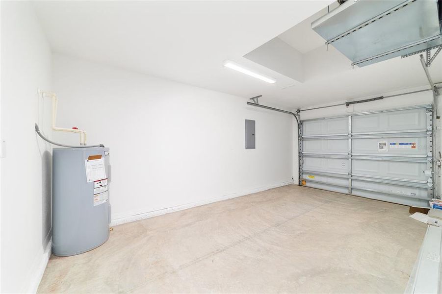 Spacious, unfurnished interior of a new home in , Ocala (Image 28). Spacious, unfurnished interior of a new home in , Ocala (Image 28).