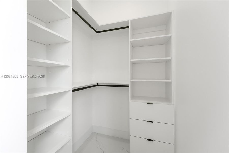 Image 31 of a home in .