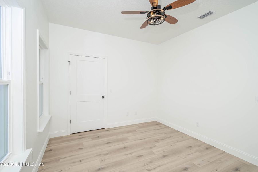 Spacious, unfurnished interior of a new home in , Macclenny (Image 47).