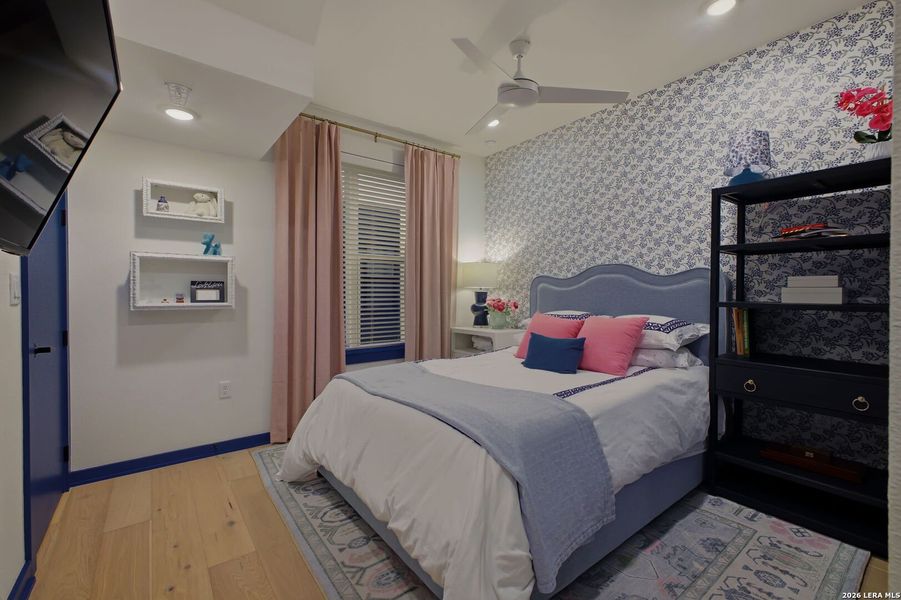 Furnished interior view inside a new home in Grayson House, San Antonio (Image 34). Furnished interior view inside a new home in Grayson House, San Antonio (Image 34).