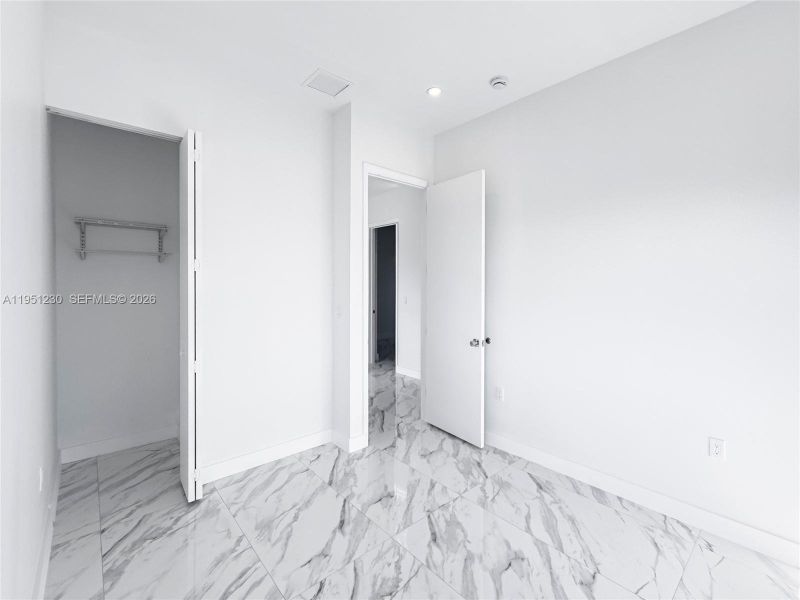 Spacious, unfurnished interior of a new home in , Port St. Lucie (Image 60).