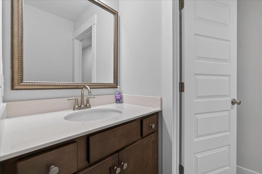 Image 52 of a home in Hewing Farms.