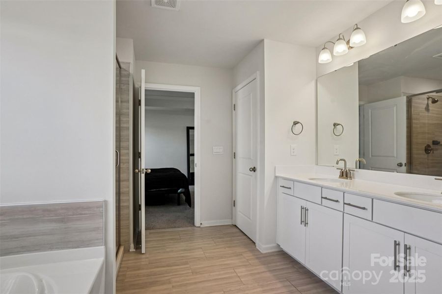 Furnished interior view inside a new home in Falls Cove, Troutman (Image 12).