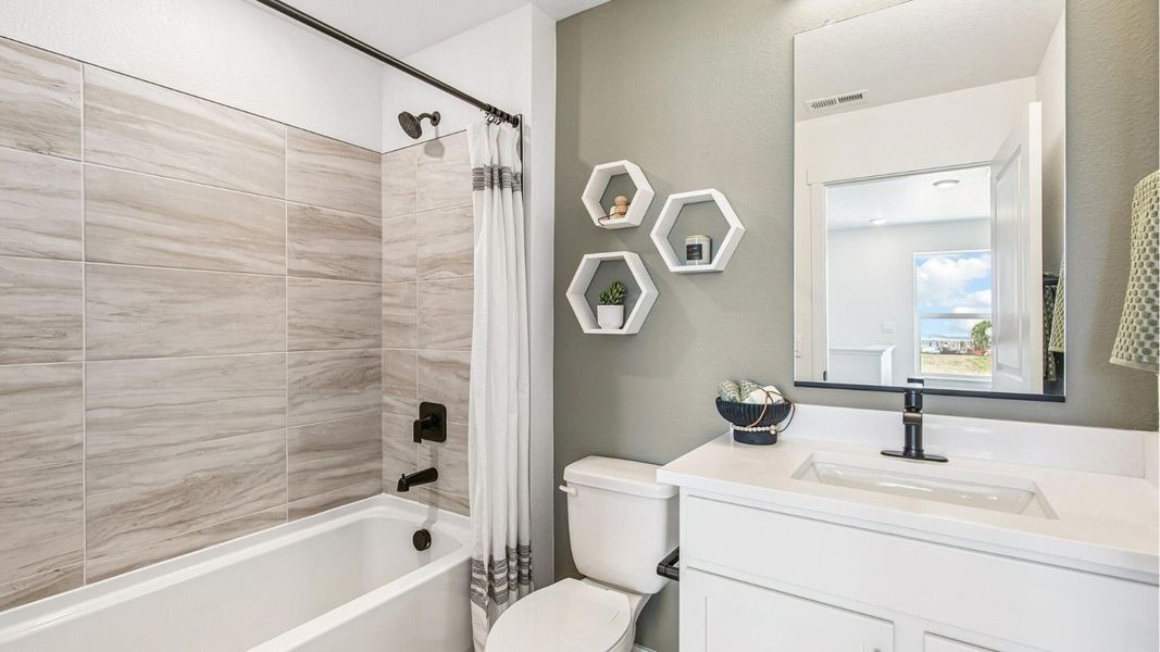 Furnished interior view inside a new home in Settlers Crossing, Commerce City (Image 15).