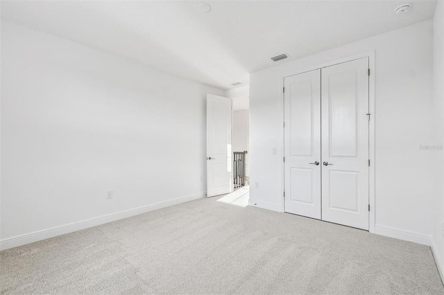 Spacious, unfurnished interior of a new home in Creeks Edge at Twin Rivers, Parrish (Image 30).