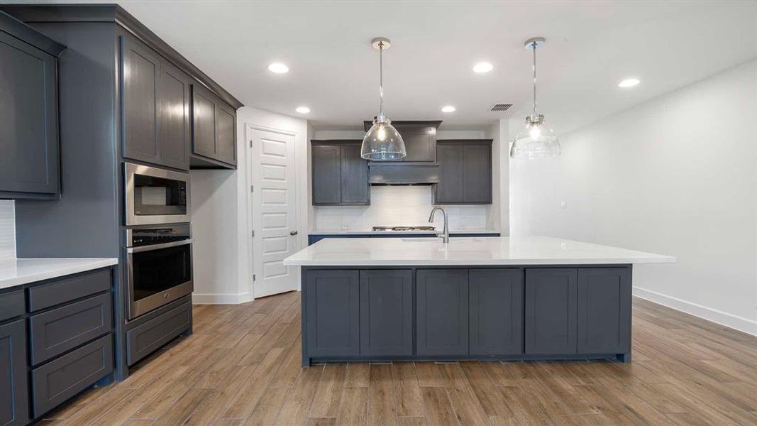 Furnished interior view inside a new home in Cambridge Crossing, Celina (Image 6).