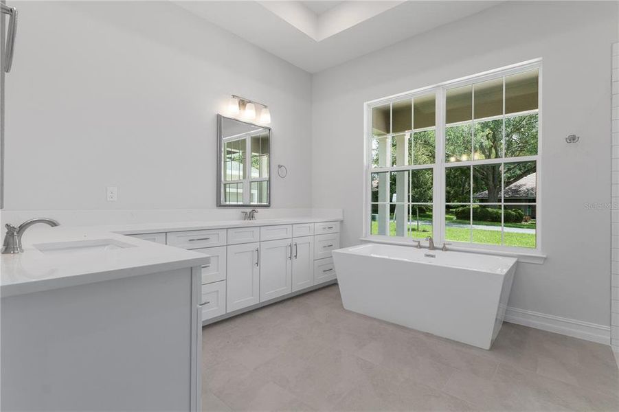 Furnished interior view inside a new home in , Lecanto (Image 14).