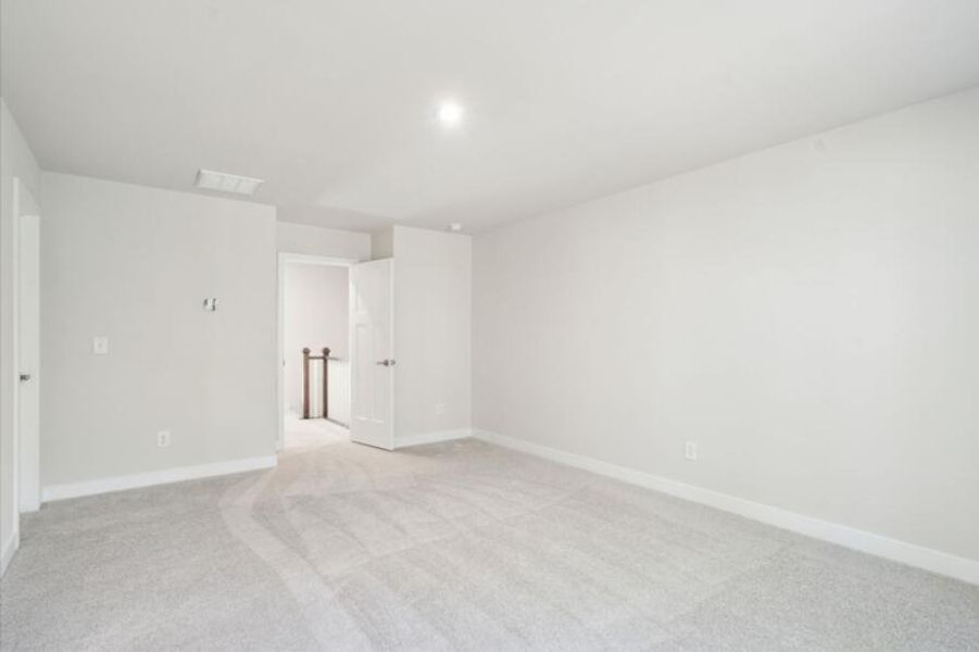 Spacious, unfurnished interior of a new home in Crescent Cove, Summerville (Image 14). Spacious, unfurnished interior of a new home in Crescent Cove, Summerville (Image 14).