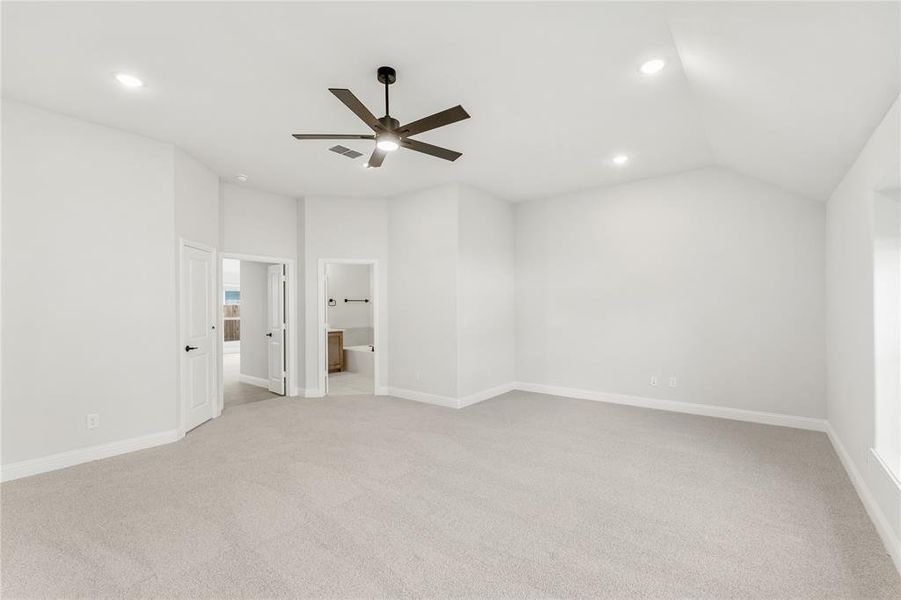Spacious, unfurnished interior of a new home in West Crossing, Anna (Image 24). Spacious, unfurnished interior of a new home in West Crossing, Anna (Image 24).
