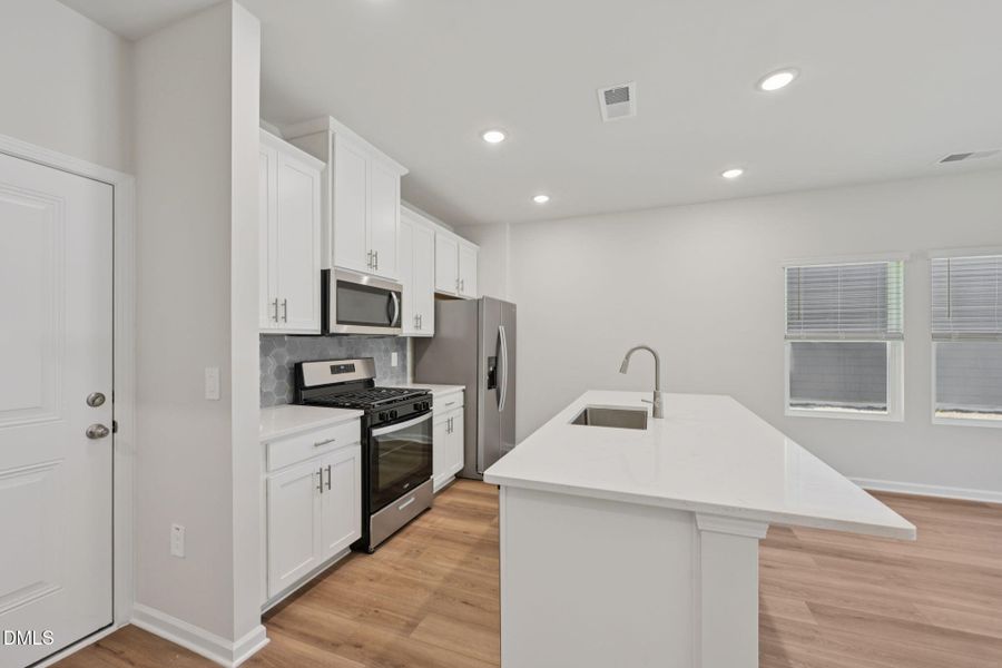 18-web-or-mls-Raleigh - Cadence Meadows